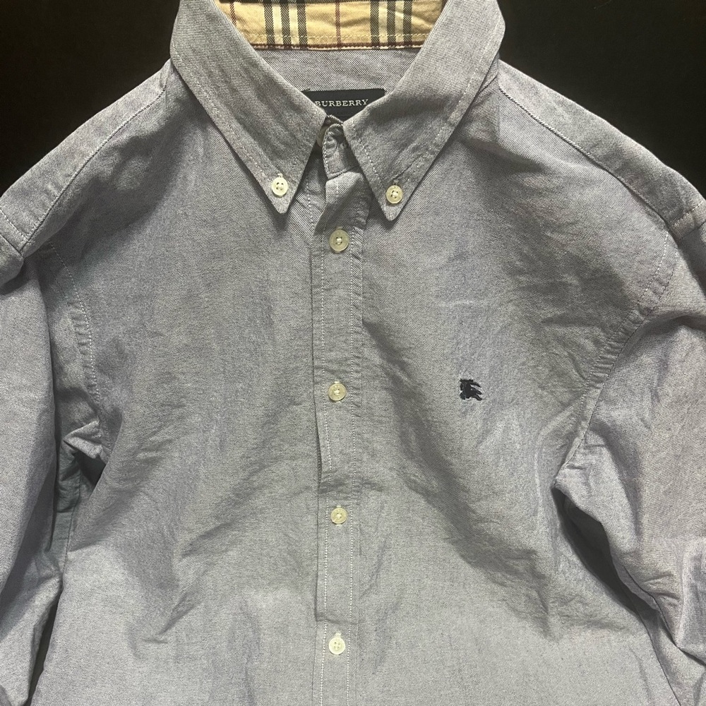 Burberry Long-sleeve shirt size 12 kids worn once dress shirt button down shirt